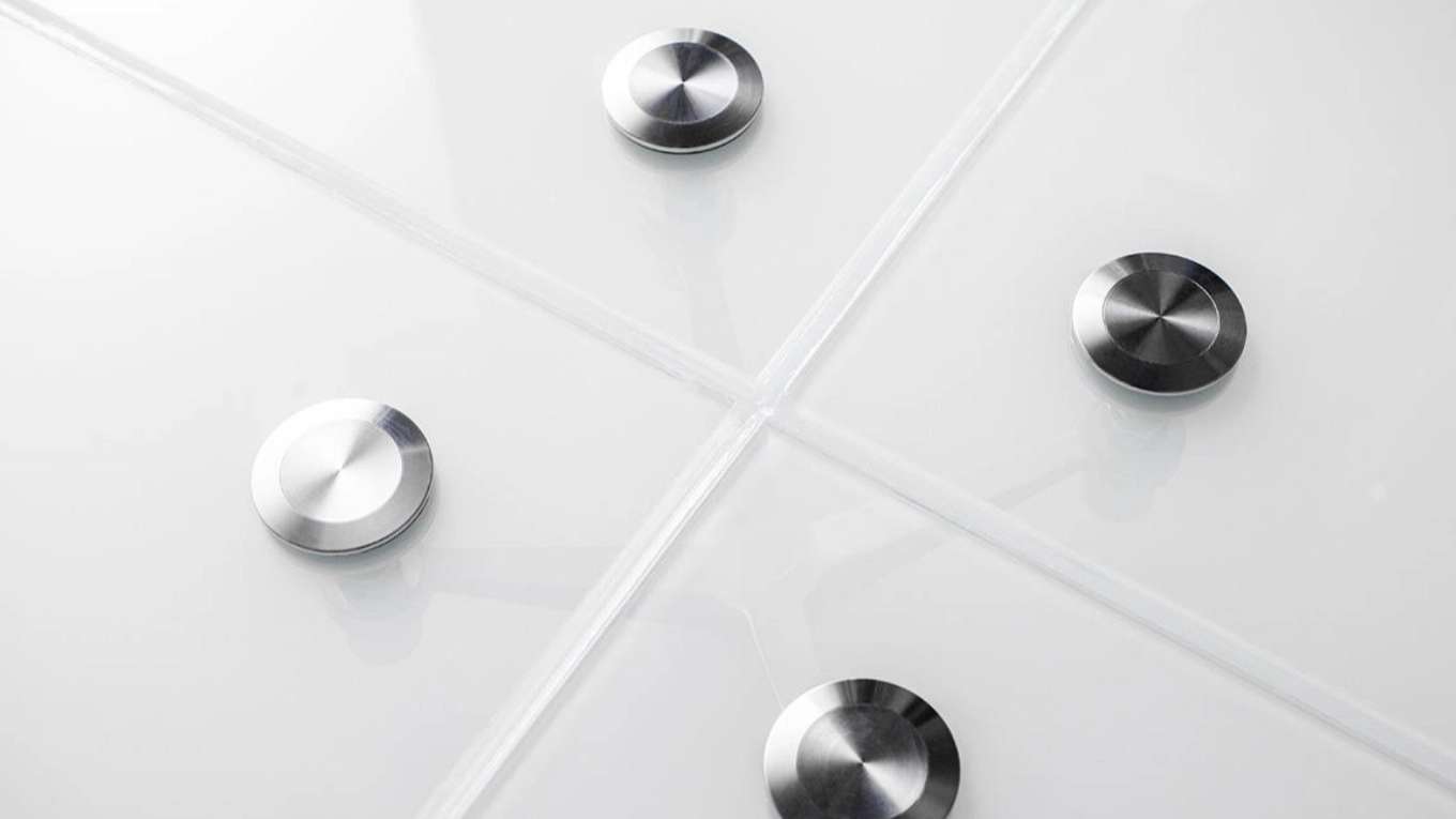 Installation of glass facade