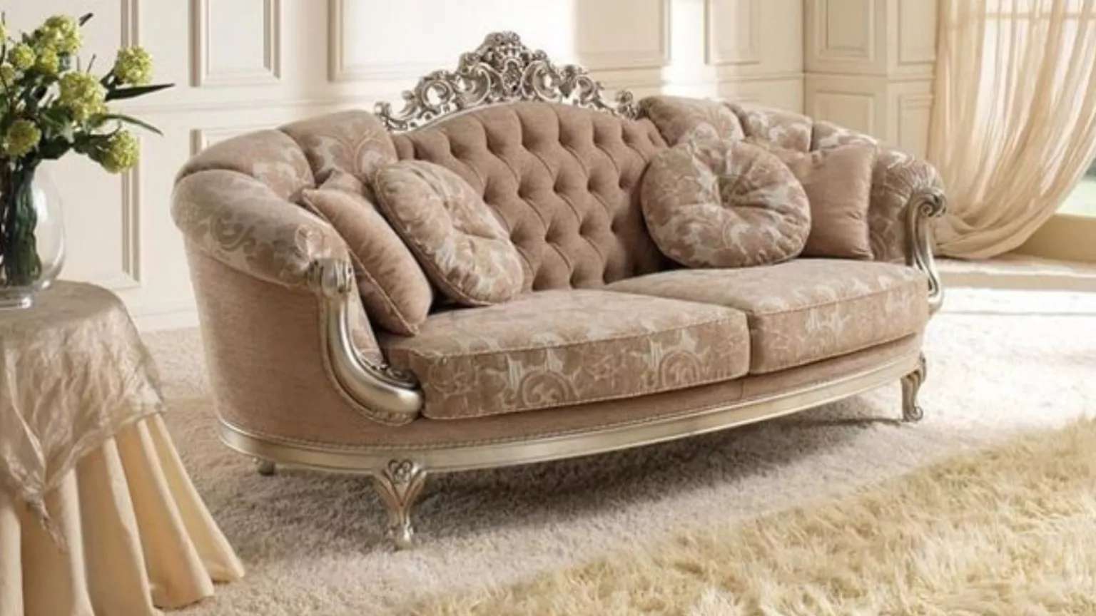 Almas sofa gallery