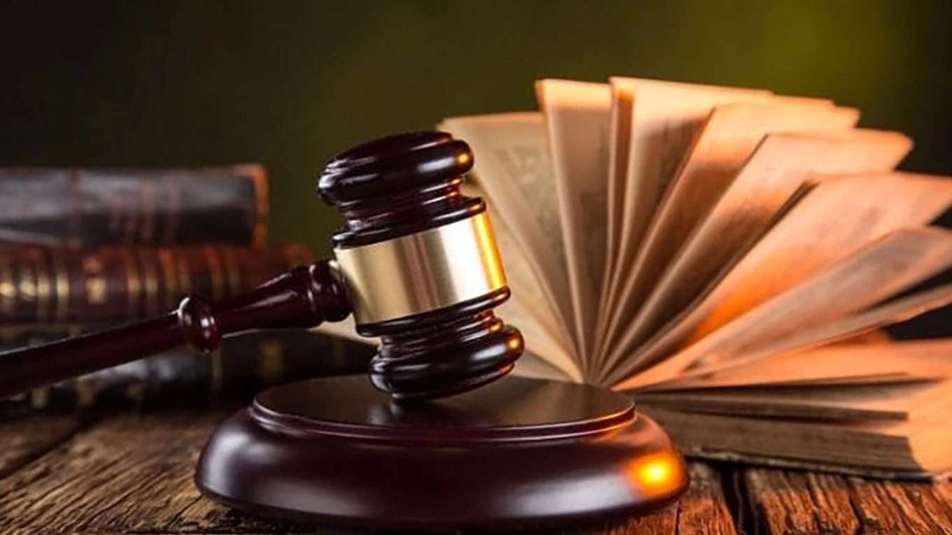 Seyyed Mohammad Amini'nin avukatlık bürosu