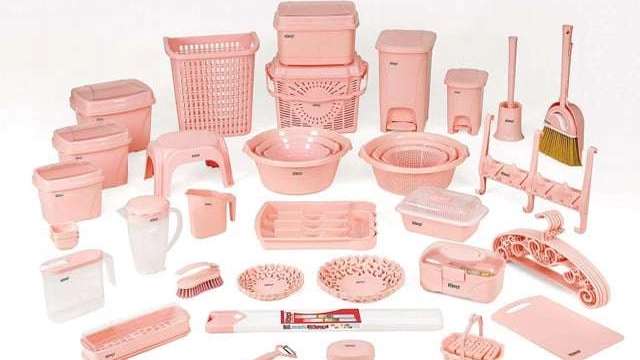 Plastic and gift shop