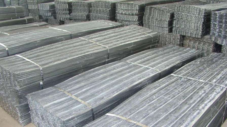 Ahmadi iron and steel