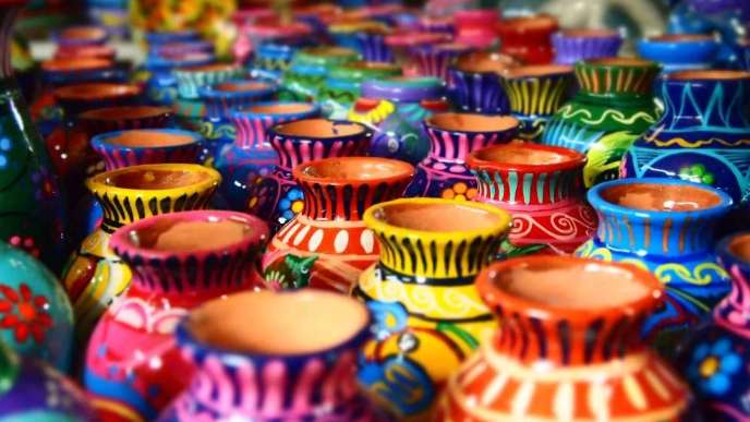 Gilani Sanei handicrafts