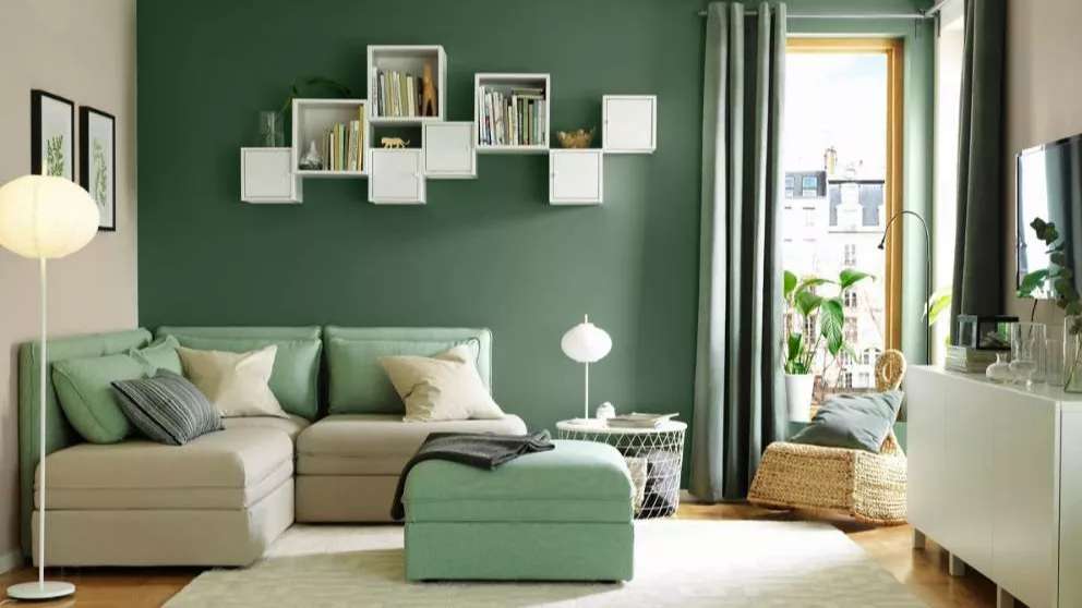 Interior decoration of Kish