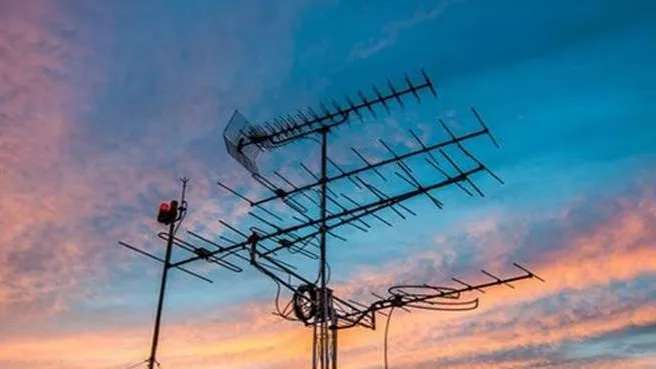 Feridoni antenna installation