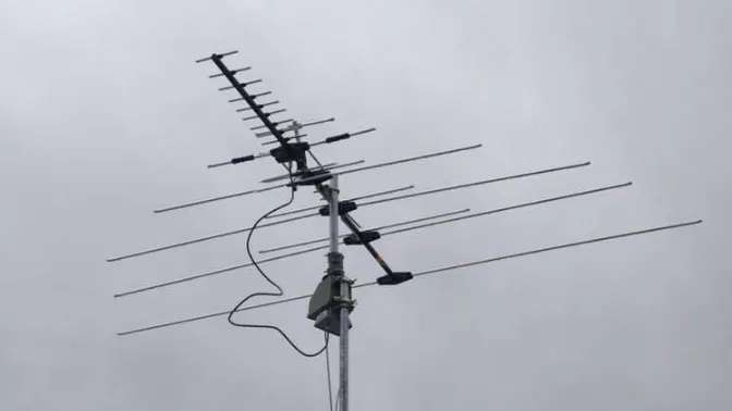 Feridoni antenna installation