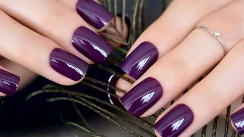 Unique nail implant
