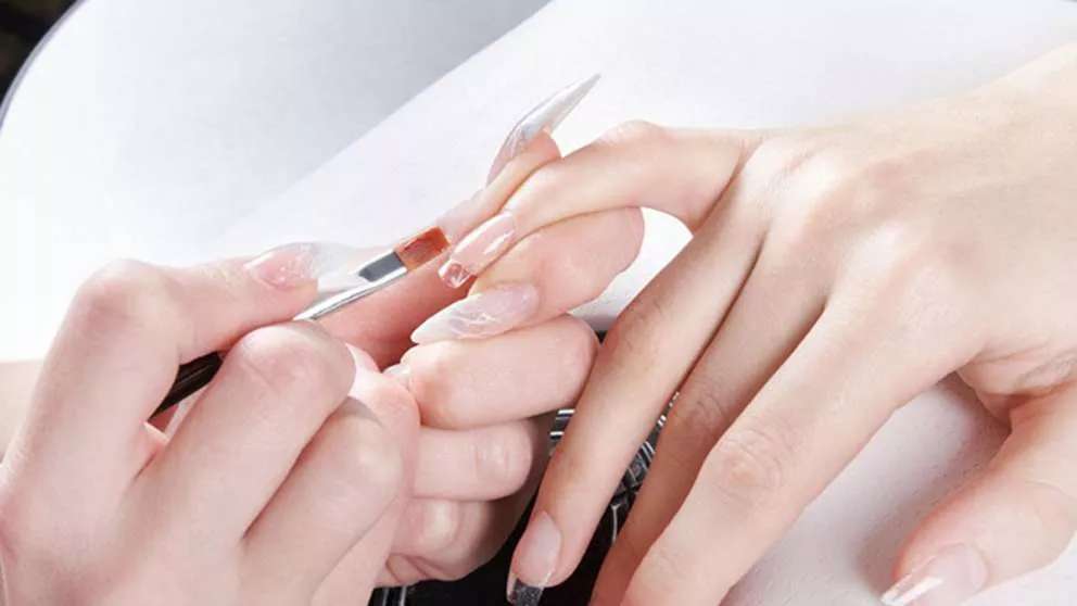 Unique nail implant