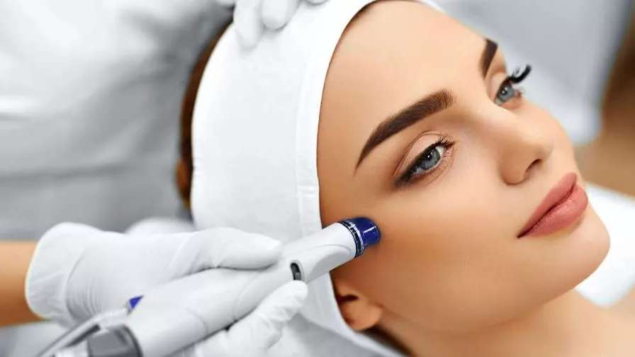 Inspiring facial cleansing