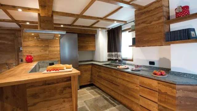 Artiko wood house