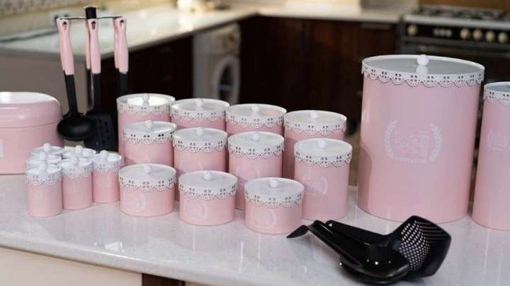 Roma kitchen appliances