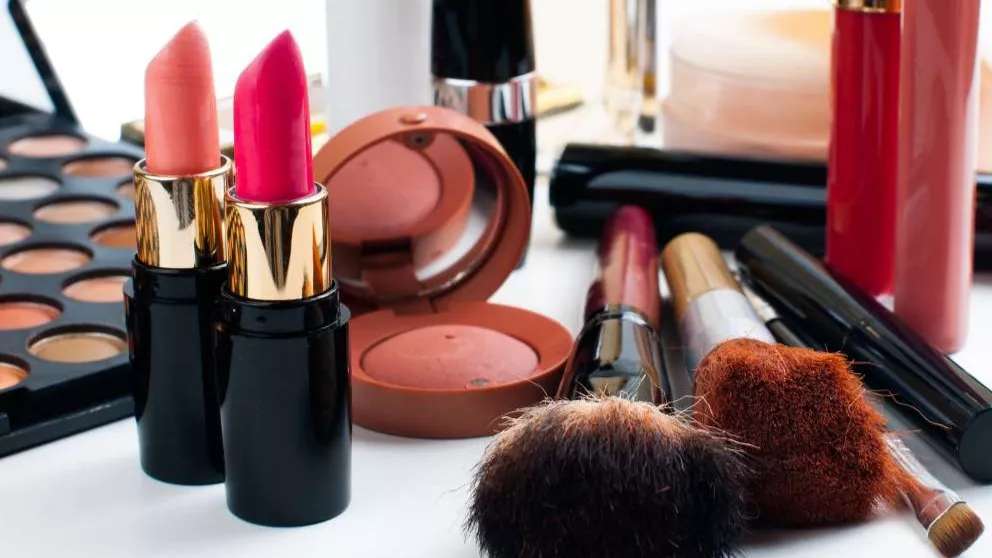 Yas cosmetics