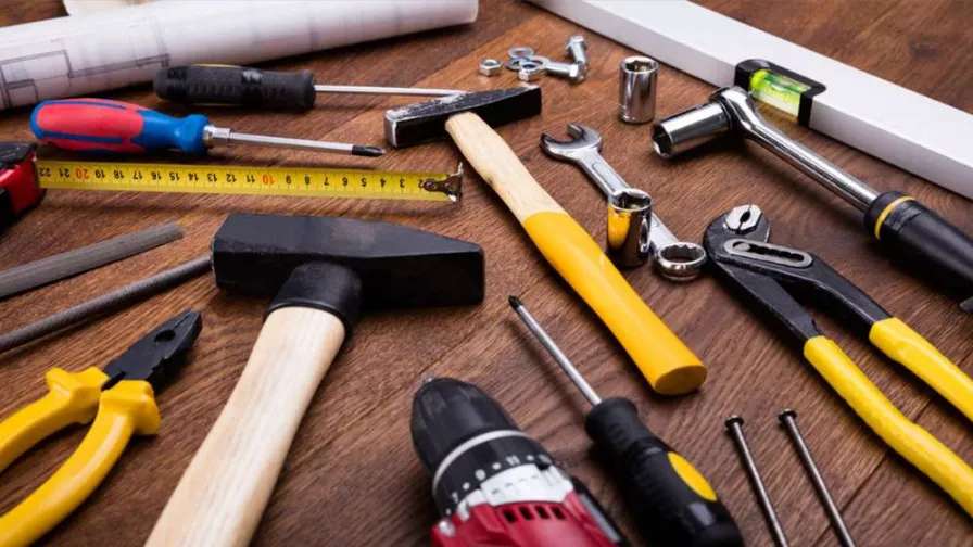 Mahdi's tools and materials