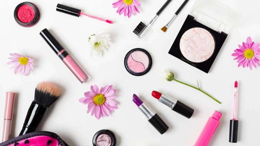 Emad cosmetics store