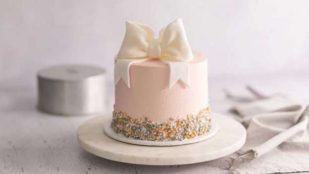 Elaine's homemade cake and mini cake