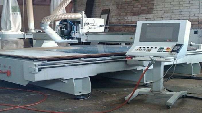 Morteza Saedi cnc machine repair