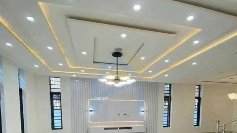 Kenaf roof and wall