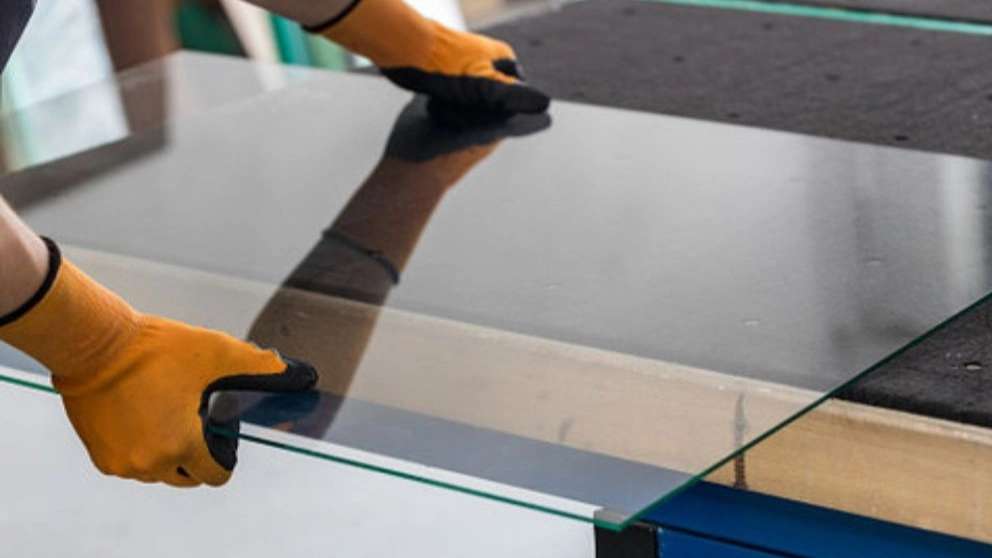 Mahan Glass