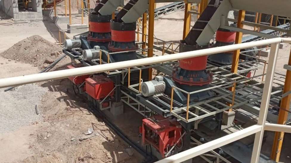 Crusher machine