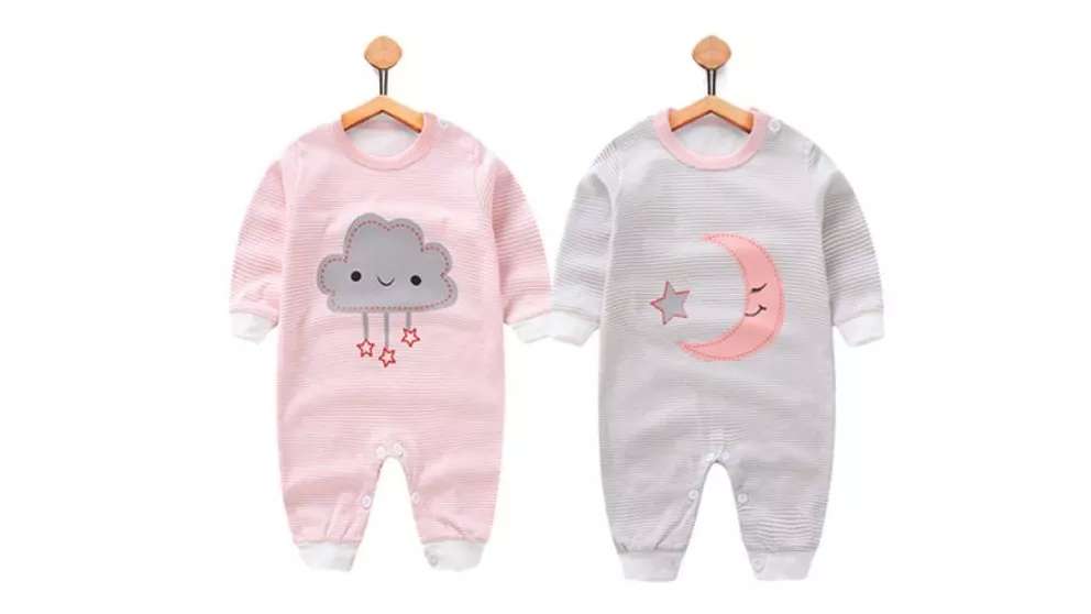 Production of tourist baby clothes