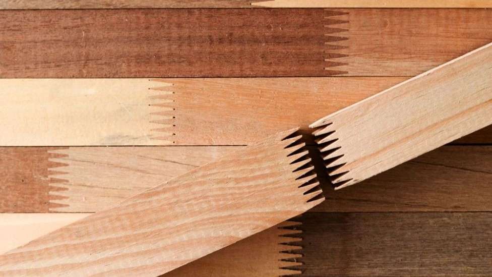Sale of all kinds of wood and metal in Moradi