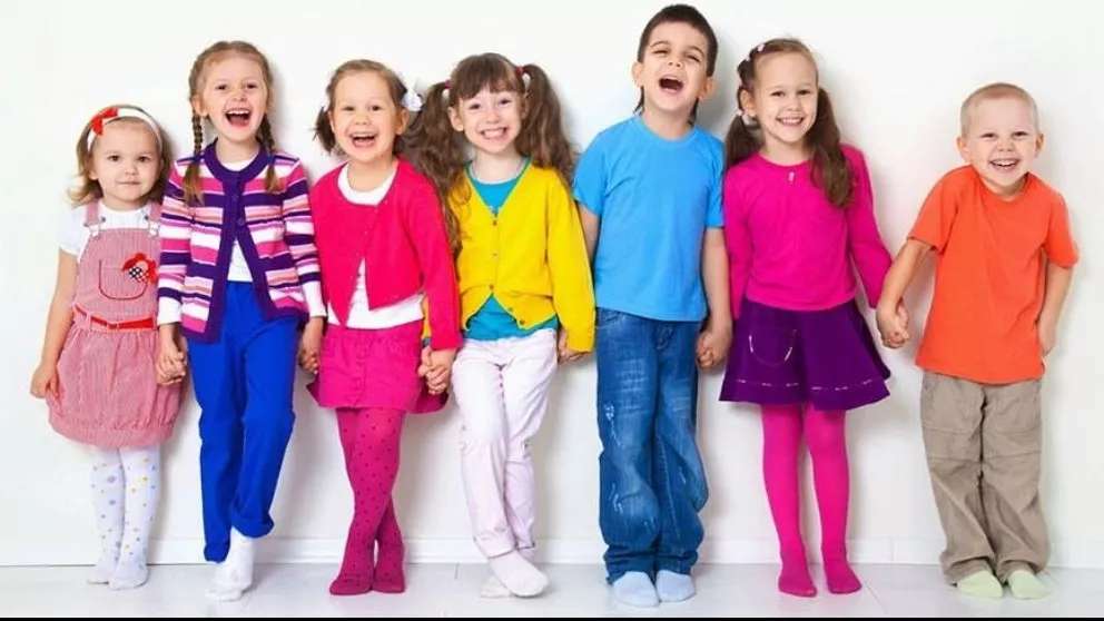 Clothing for children and teenagers