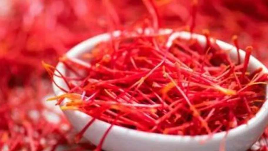 Export of saffron