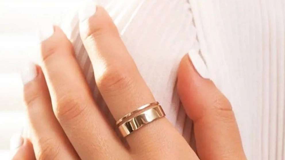 Gem jewelry and gilding