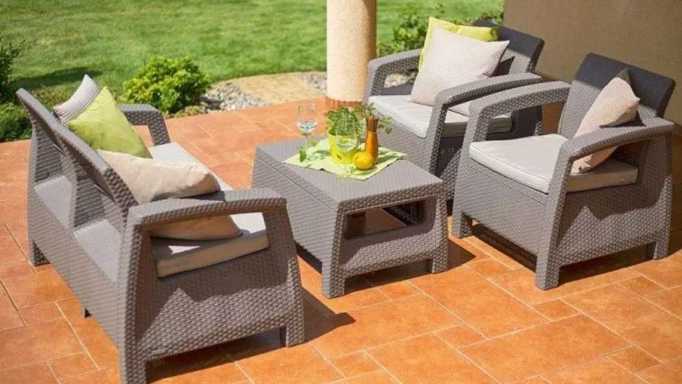 Fallah garden furniture