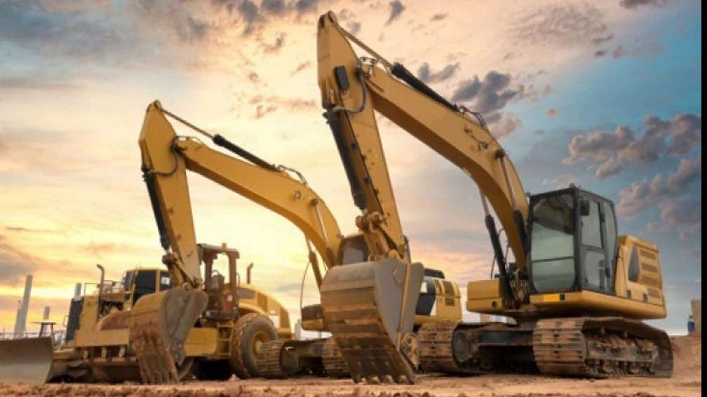 Arman Bakt Jafari road construction tools