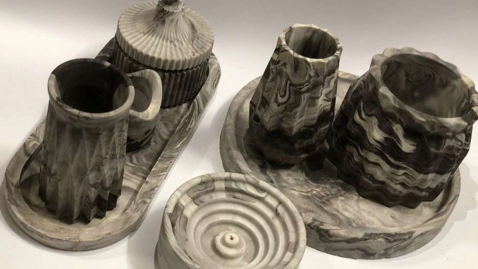 Faithful artificial stone decor