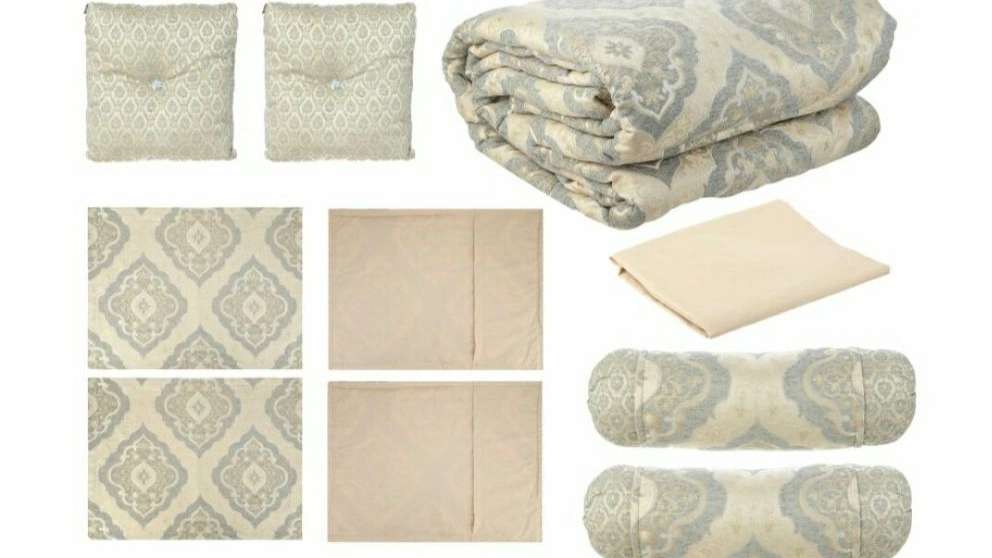 Maui bedspread and quilt