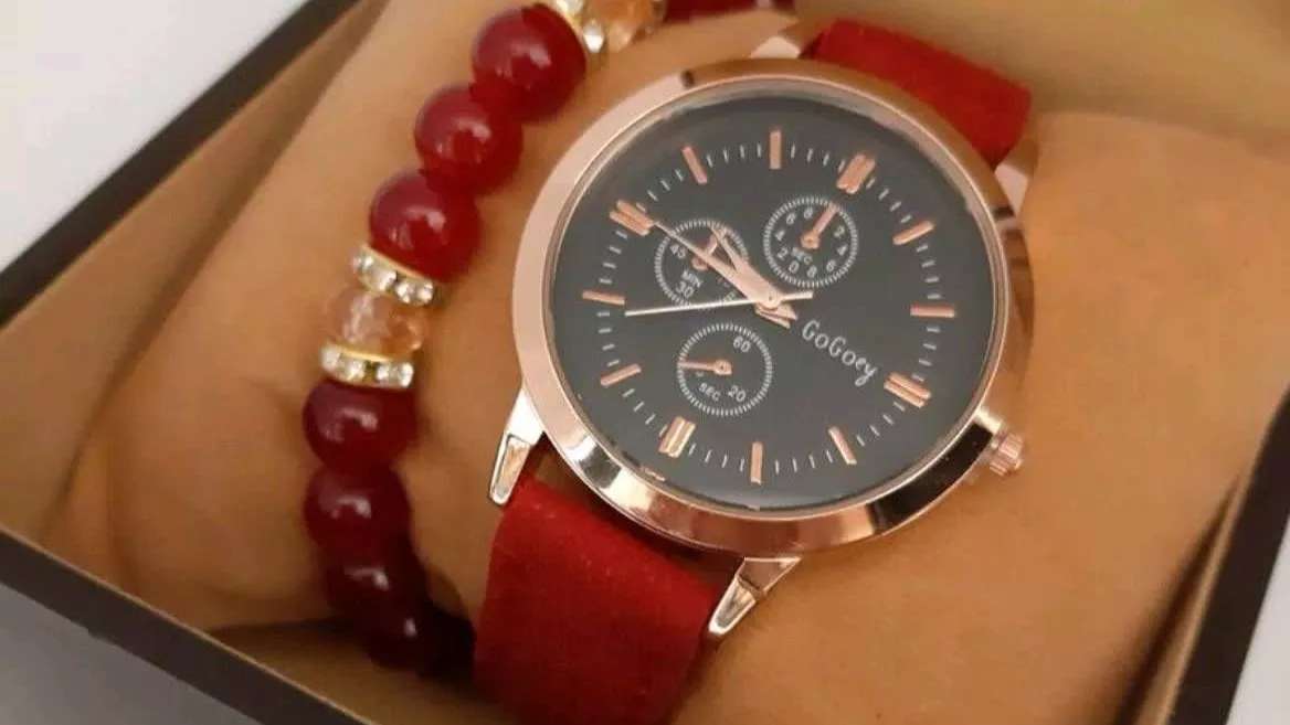 Gallery of watches and accessories