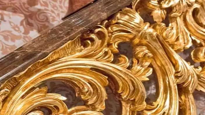 Helma plaster and patina