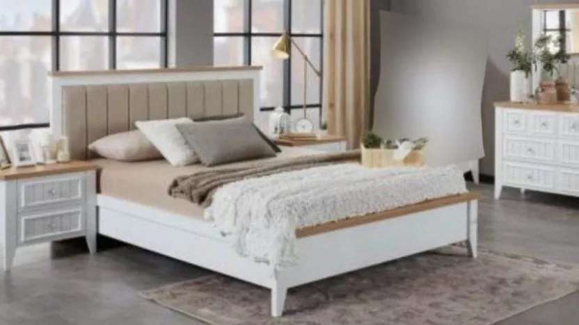 Azarakhsh bed service