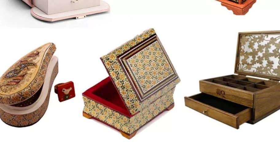 Gold Nash jewelry box