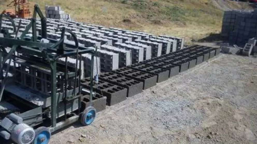 ورشة عمل تصنيع البلوك بارسي رشت