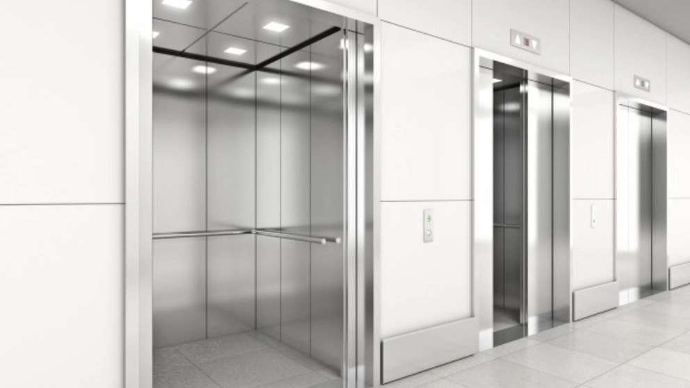 Sanat Sahin hydraulic elevator