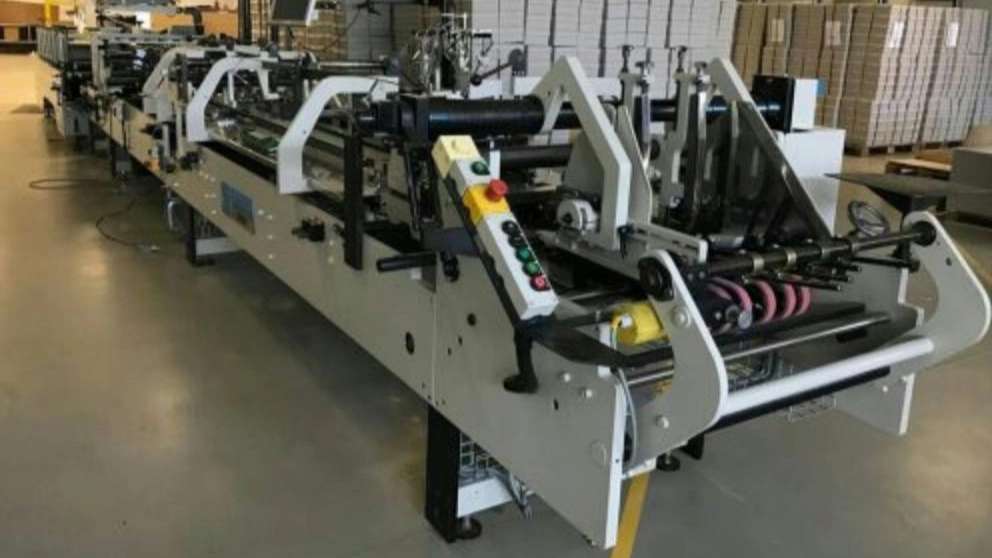 Zahrewand glue box machine