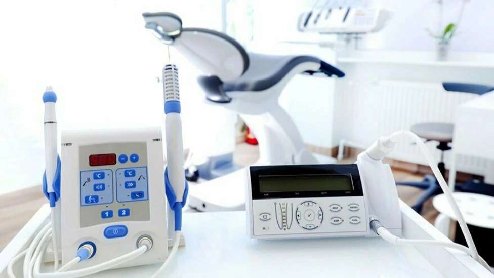 Salih Jam dental equipment