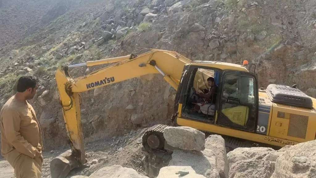 Road construction and mining equipment