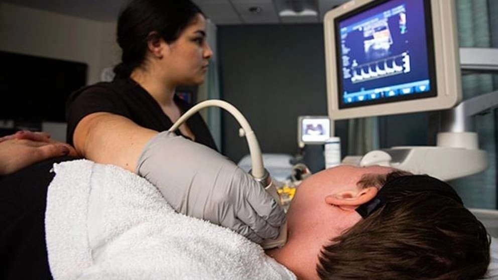 Three and four-dimensional color ultrasound