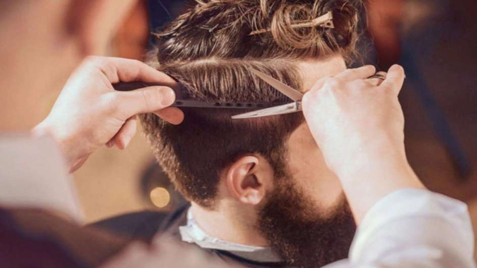 Seljuk men's makeup and haircut