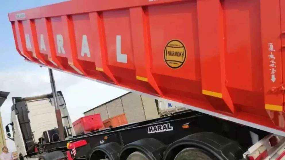 Maral Sanat trailer construction