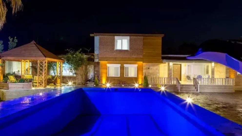 Abbasi pool villa for rent