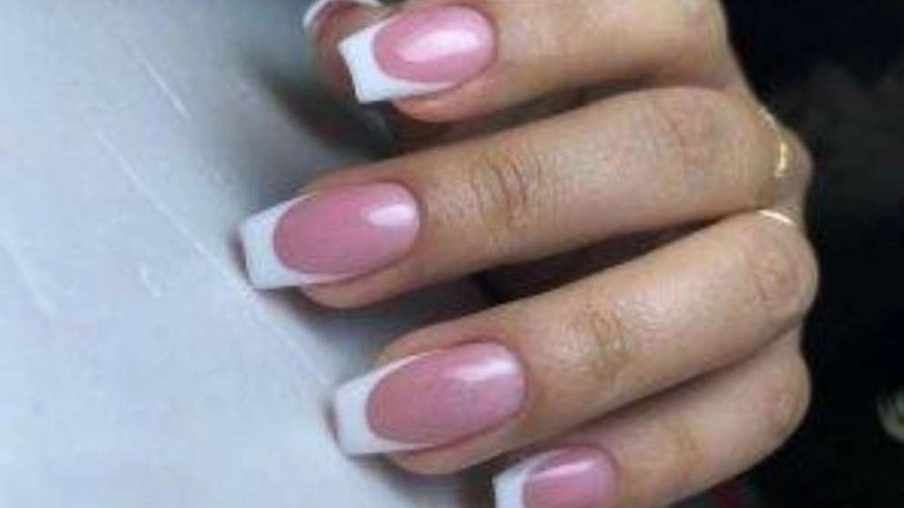 Farnoosh Falah beauty salon