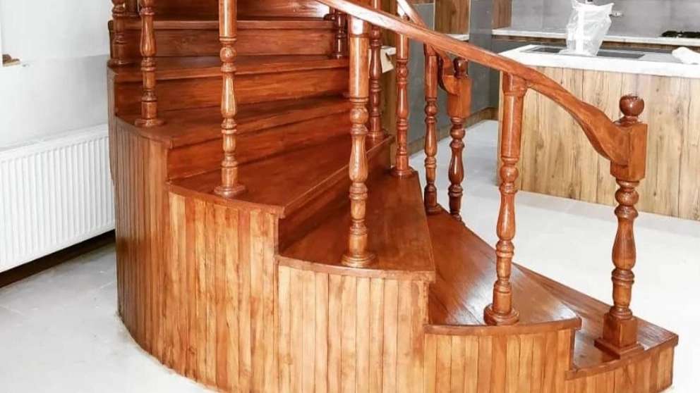 Round wooden stairs of Esfandiari