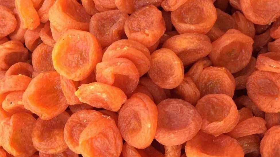 Qaisi plums and Mousavi dried fruit