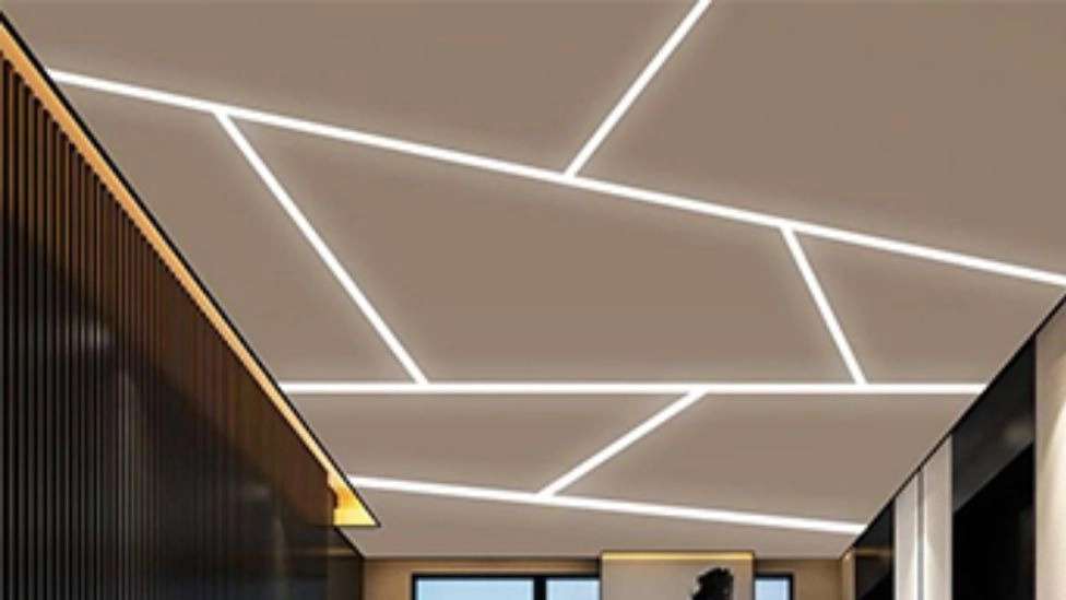 Pars Plus false ceiling and linear light