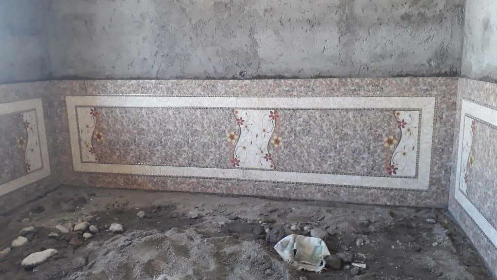 Peasant tiling