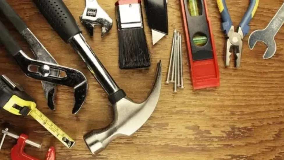 Industrial and construction tools